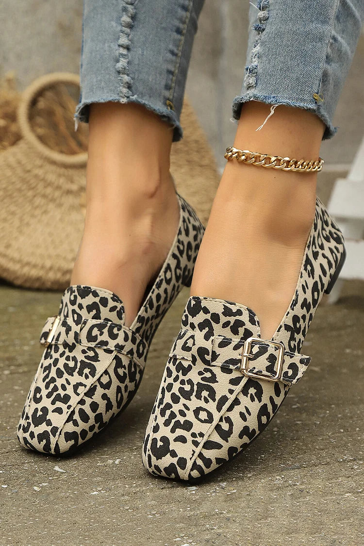 LINDA | CASUAL LOAFERS Z DEKORACYJNĄ KLAMRĄ I PASKIEM