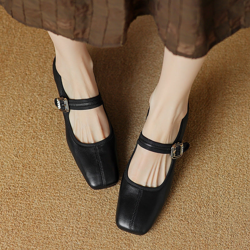 Desna - Nowoczesne buty na grubym obcasie w stylu francuskim