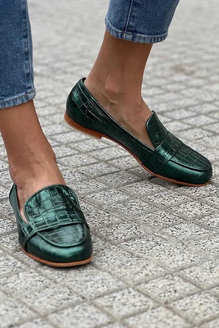 TINEKE | MODNE LOAFERSY Z BŁYSZCZĄCYM WZOREM
