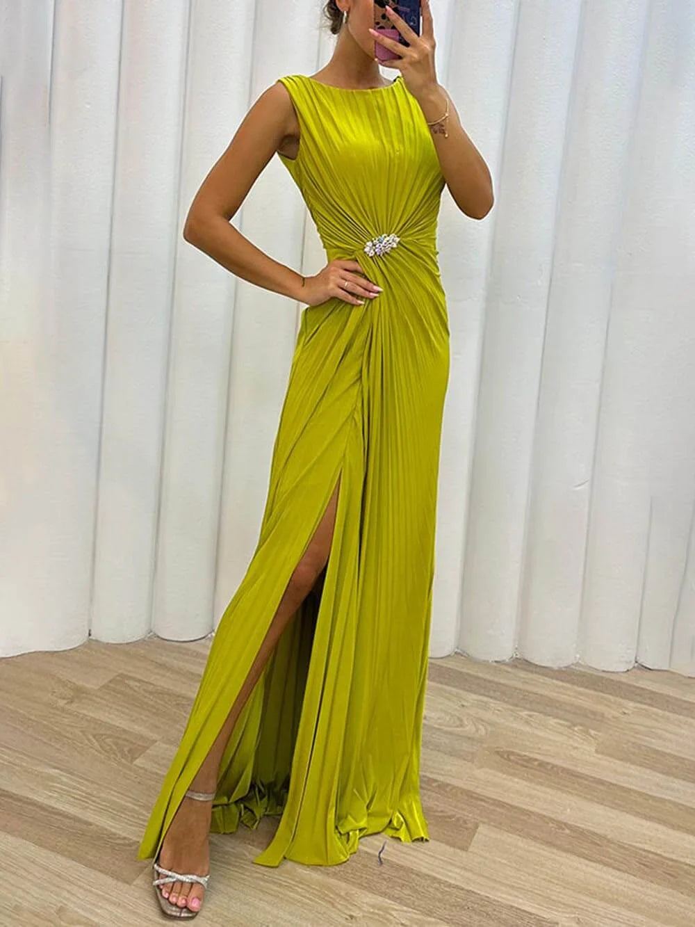 Davina | Plisowana wieczorowa sukienka maxi