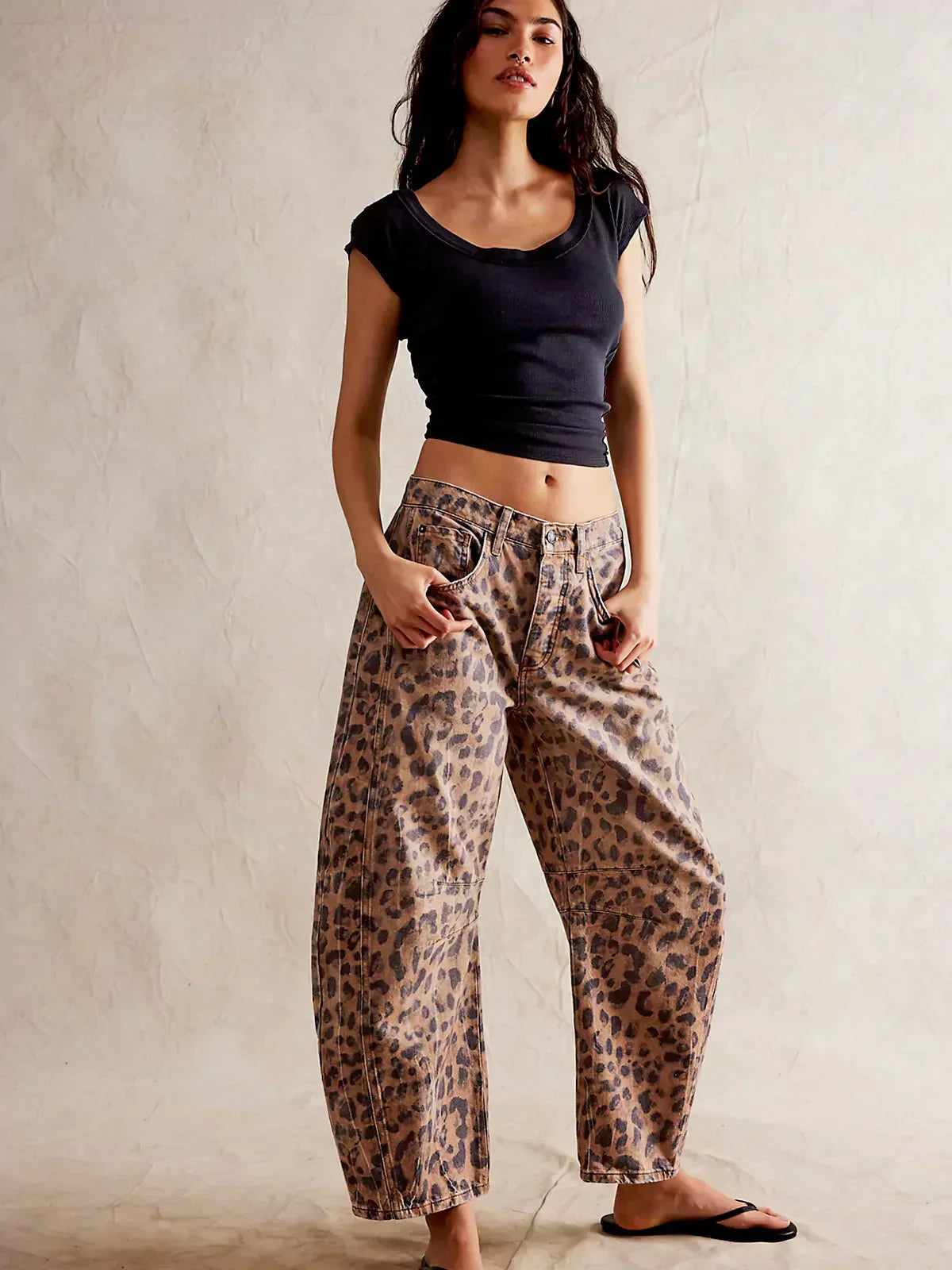 EDITH | WYGODNE SPODNIE W LEOPARDZIM WZORZE