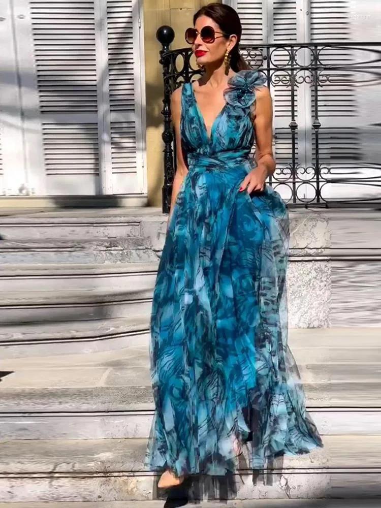 Lorena - Elegancka Sukienka Maxi bez Rękawów w Kwiaty