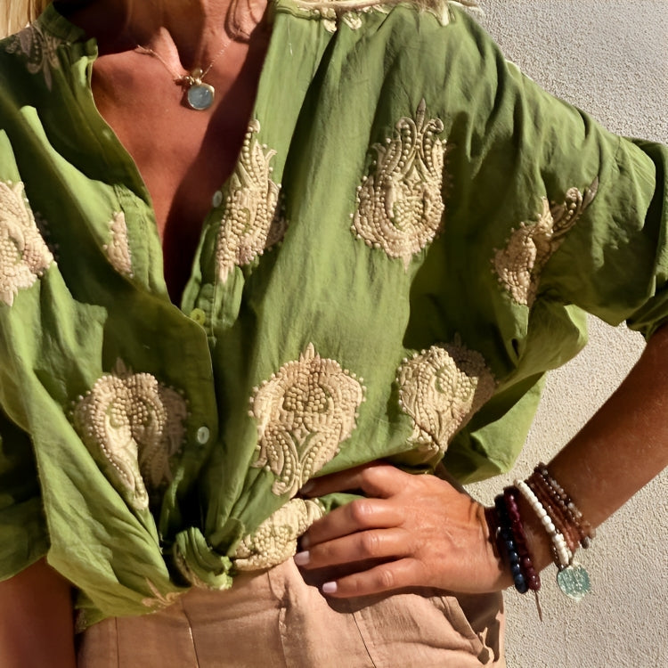 Casey | Bluzka Ibiza Chic z haftowanym detalem